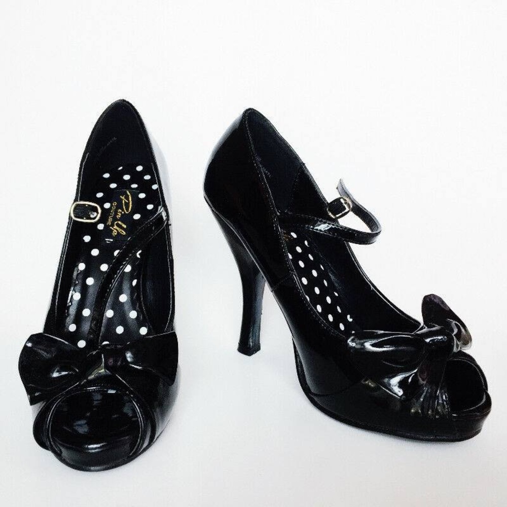 Pinup Couture - Vintage Black Bow Polka Dot Heels